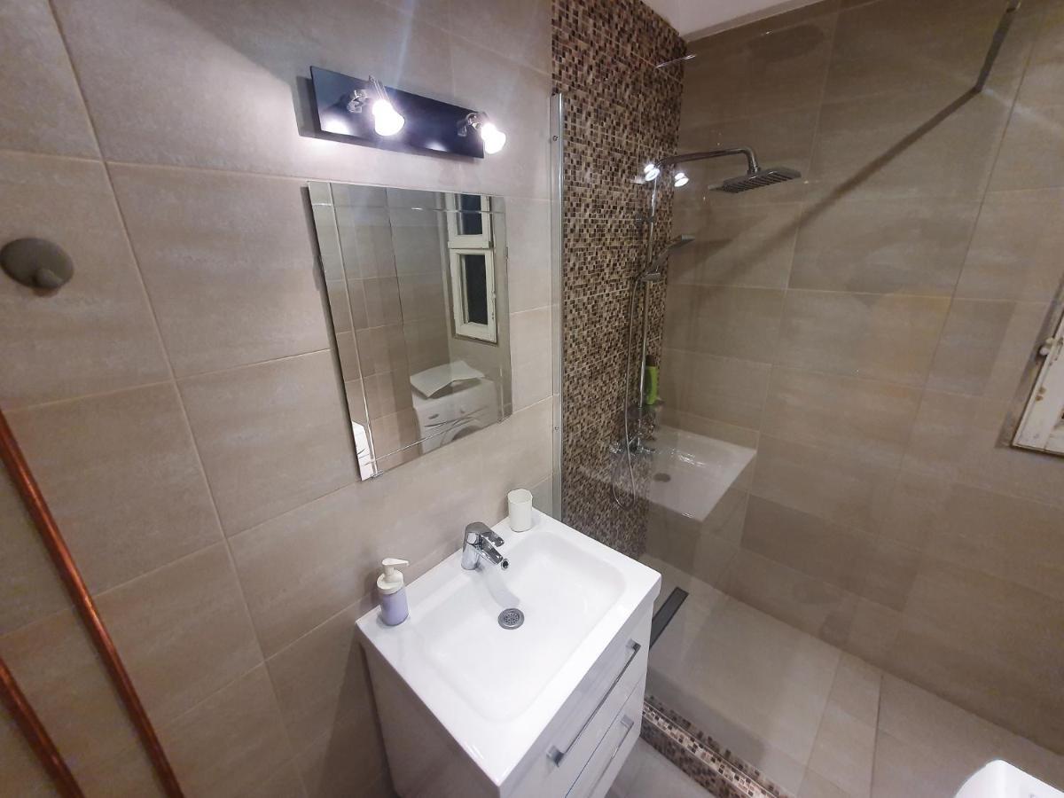 Charming Studio With City View Bukarest Exterior foto